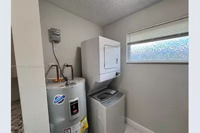 206 NW 5th Ave, Dania Beach, FL 33004 - Photo 7