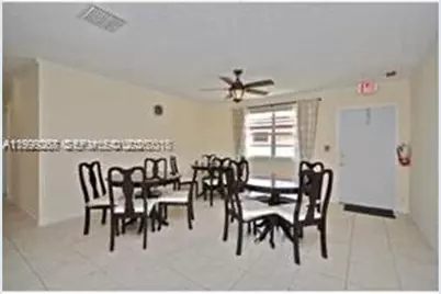 129 SE 5th St, Hallandale Beach, FL 33009 - Photo 7