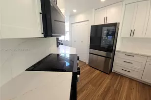 17088 NW 19th St, Pembroke Pines, FL 33028 - Photo 19