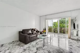 4330 Hillcrest Dr, Hollywood, FL 33021 - Photo 7