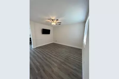 7319 NW 174th Ter #103, Hialeah, FL 33015 - Photo 3