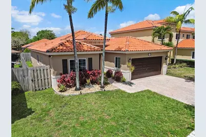 1740 NE 36th Ave, Homestead, FL 33033 - Photo 7