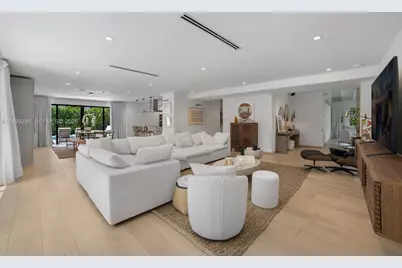 70 Samana Dr, Miami, FL 33133 - Photo 3