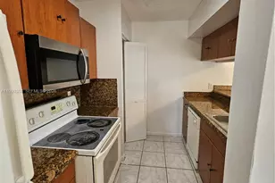 11582 NW 44th St, Coral Springs, FL 33065 - Photo 3