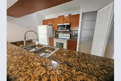 11582 NW 44th St #11582, Coral Springs, FL 33065 - Photo 5