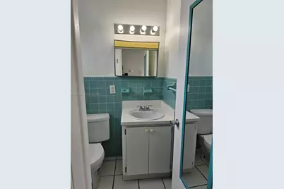 130 W 13th St #9, Hialeah, FL 33010 - Photo 11