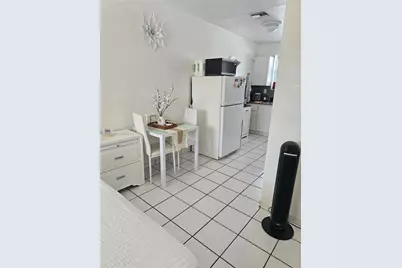 130 W 13th St #9, Hialeah, FL 33010 - Photo 7