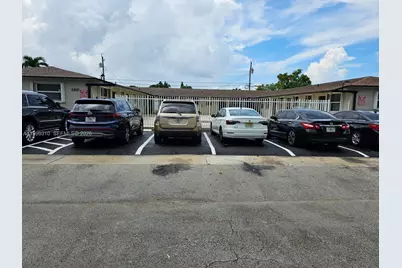 130 W 13th St #9, Hialeah, FL 33010 - Photo 13