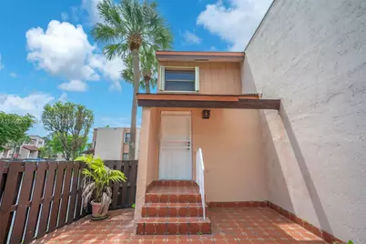 685 W Park Dr #206-11, Miami, FL 33172 - Photo 37
