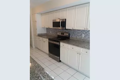 17275 Collins Ave #801, Sunny Isles Beach, FL 33160 - Photo 23