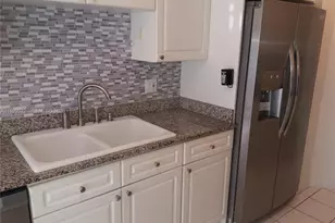 17275 Collins Ave, Sunny Isles Beach, FL 33160 - Photo 25