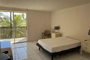 20335 W Country Club Dr, Aventura, FL 33180 - Photo 9