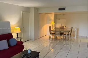 20335 W Country Club Dr, Aventura, FL 33180 - Photo 9