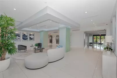 20335 W Country Club Dr #206, Aventura, FL 33180 - Photo 3
