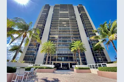 20335 W Country Club Dr #206, Aventura, FL 33180 - Photo 25