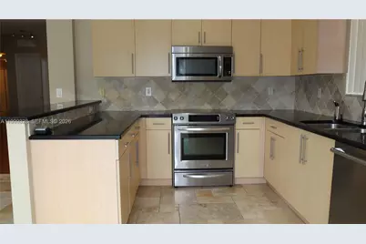 15624 SW 52nd Ct, Miramar, FL 33027 - Photo 17