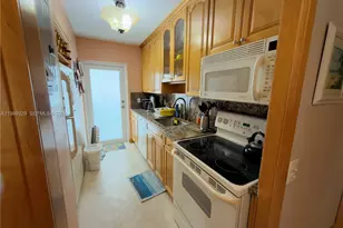 710 N Ocean Blvd, Pompano Beach, FL 33062 - Photo 7