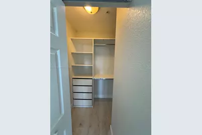 11601 NW 89th St #209, Doral, FL 33178 - Photo 23