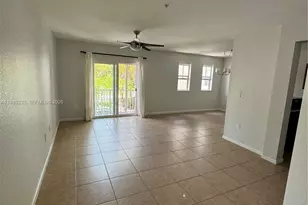 11601 NW 89th St, Doral, FL 33178 - Photo 5