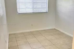 7410 SW 82nd St, Miami, FL 33143 - Photo 5