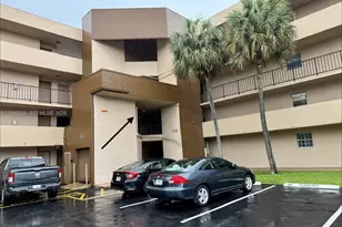 706 NW 87th Ave, Miami, FL 33172 - Photo 3