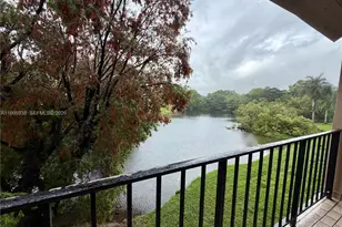 706 NW 87th Ave, Miami, FL 33172 - Photo 9