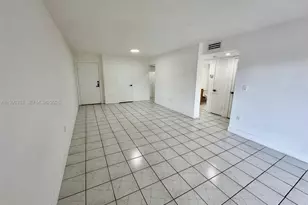 706 NW 87th Ave, Miami, FL 33172 - Photo 7