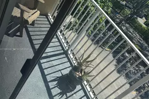 5201 Geneva Way, Doral, FL 33166 - Photo 9