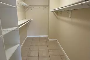 7000 NW 186th St, Hialeah, FL 33015 - Photo 7