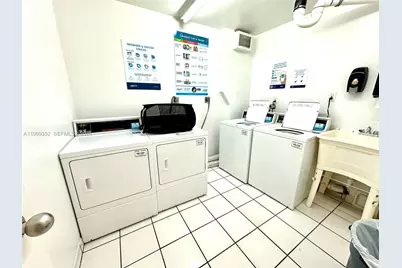 1020 Meridian Ave #806, Miami Beach, FL 33139 - Photo 17