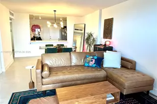 1020 Meridian Ave, Miami Beach, FL 33139 - Photo 7