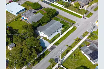 3061 NW 2nd St, Fort Lauderdale, FL 33311 - Photo 43
