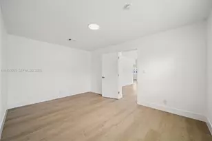 3061 NW 2nd St, Fort Lauderdale, FL 33311 - Photo 9