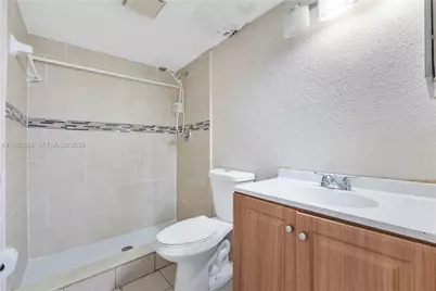 4851 NW 26th Ct #144, Lauderdale Lakes, FL 33313 - Photo 9