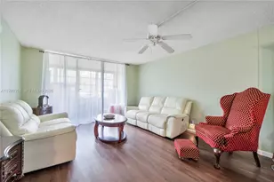 4851 NW 26th Ct, Lauderdale Lakes, FL 33313 - Photo 5