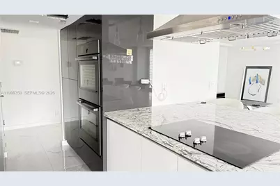 19707 Turnberry Way #18K, Aventura, FL 33180 - Photo 3