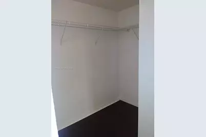 816 NW 11th St #1002, Miami, FL 33136 - Photo 9