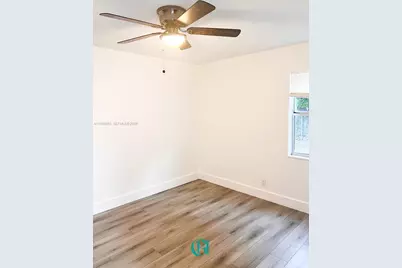 102 SE 10th St #101, Deerfield Beach, FL 33441 - Photo 7