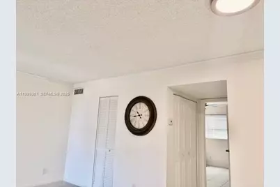 1425 Arthur St #403A, Hollywood, FL 33020 - Photo 9