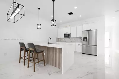 1024/1026 Diplomat Pkwy E, Cape Coral, FL 33909 - Photo 5