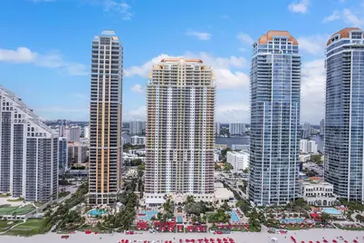 17875 Collins Ave #PH4506, Sunny Isles Beach, FL 33160 - Photo 37