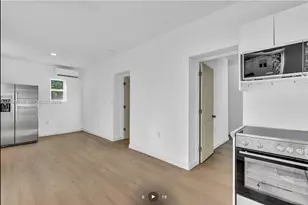 709 SW 4th Ct, Fort Lauderdale, FL 33315 - Photo 9