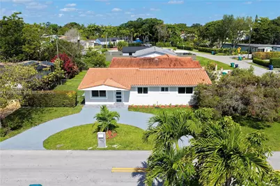 3250 SW 72 Ct, Miami, FL 33155 - Photo 3