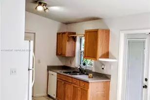 15780 N 62nd Pl N, Loxahatchee, FL 33470 - Photo 3