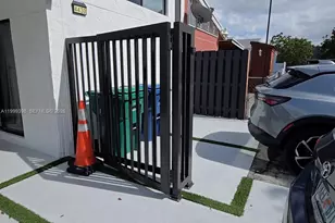 4430 NW 185th St, Miami Gardens, FL 33055 - Photo 7