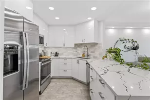 340 Sunset Dr, Fort Lauderdale, FL 33301 - Photo 1