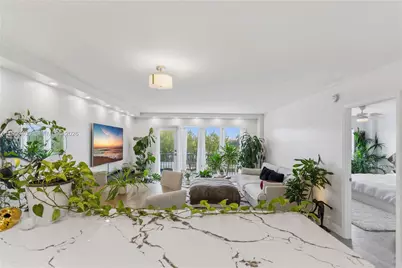 340 Sunset Dr #407, Fort Lauderdale, FL 33301 - Photo 7