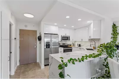 340 Sunset Dr #407, Fort Lauderdale, FL 33301 - Photo 5