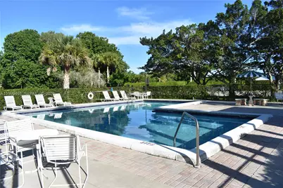 454 Lakeview Dr #2, Weston, FL 33326 - Photo 19