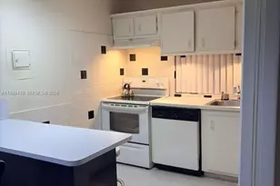 16909 N Bay Rd, Sunny Isles Beach, FL 33160 - Photo 11